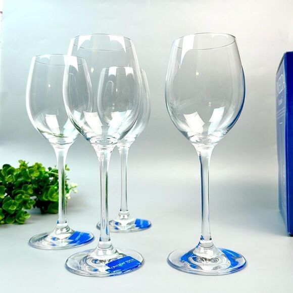 Oneida Virtuoso Set of 4 European Crystal 10oz  Wine Glasses New In Box Germany - Picture 3 of 10
